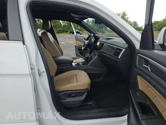 2020 Volkswagen Atlas Cross Sport V6 SEL R-Line - miniatura 18