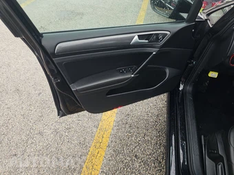 2020 Volkswagen Golf 1.4T - miniatura 9