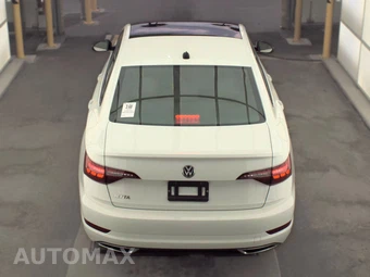 2020 Volkswagen Jetta R-Line – miniatura 5