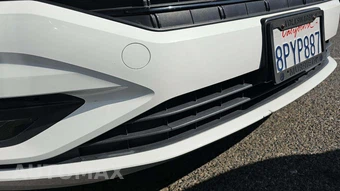 2020 Volkswagen Jetta R-Line – miniatura 22