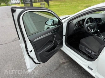 2020 Volkswagen Jetta R-Line - miniatura 10
