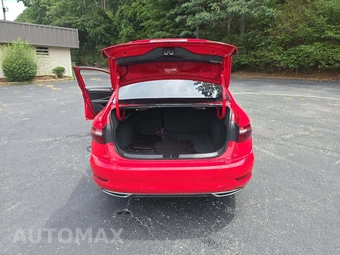 2020 Volkswagen Jetta R-Line – miniatura 11