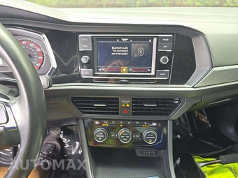 2020 Volkswagen Jetta R-Line – miniatura 7