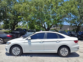 2020 Volkswagen Jetta S - miniatura 3