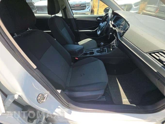 2020 Volkswagen Jetta S – miniatura 15