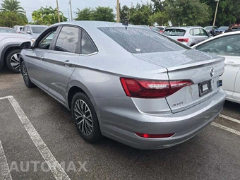 2020 Volkswagen Jetta SE - miniatura 2