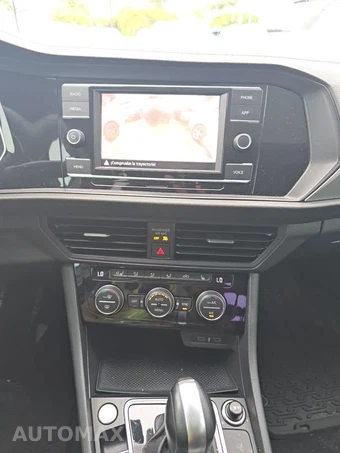 2020 Volkswagen Jetta SE - miniatura 24