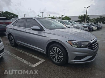 2020 Volkswagen Jetta SE - miniatura 4