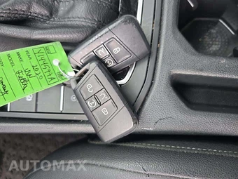 2020 Volkswagen Jetta SE - miniatura 8