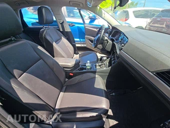 2020 Volkswagen Jetta SE – miniatura 18