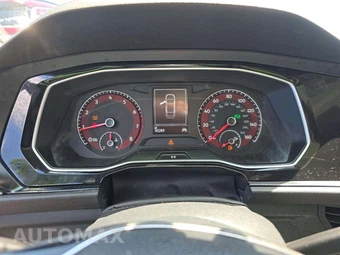 2020 Volkswagen Jetta SE – miniatura 9
