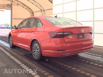 2020 Volkswagen Jetta SE – miniatura 6