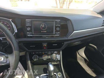 2020 Volkswagen Jetta SE – miniatura 11