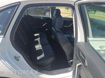 2020 Volkswagen Jetta SE – miniatura 17