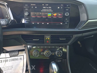 2020 Volkswagen Jetta SEL - miniatura 11