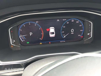 2020 Volkswagen Jetta SEL Premium - miniatura 9
