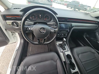 2020 Volkswagen Passat 2.0T R-Line - miniatura 11