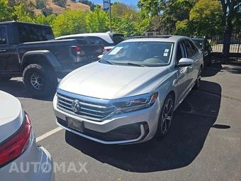 2020 Volkswagen Passat 2.0T R-Line