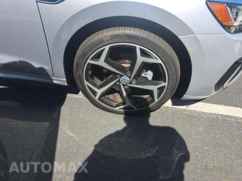 2020 Volkswagen Passat 2.0T R-Line - miniatura 24