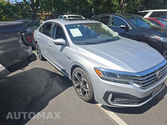 2020 Volkswagen Passat 2.0T R-Line - miniatura 4
