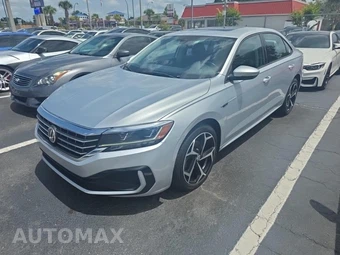 2020 Volkswagen Passat 2.0T R-Line