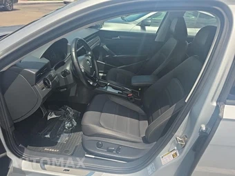 2020 Volkswagen Passat 2.0T R-Line - miniatura 13