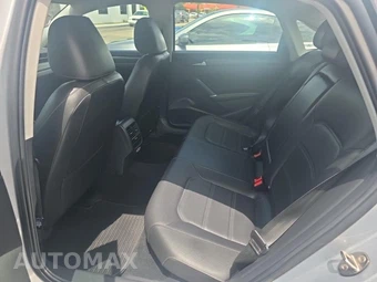 2020 Volkswagen Passat 2.0T R-Line - miniatura 16