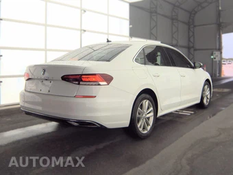 2020 Volkswagen Passat 2.0T SE – miniatura 4