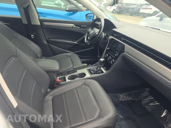 2020 Volkswagen Passat 2.0T SE – miniatura 8