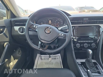 2020 Volkswagen Passat 2.0T SE - miniatura 10