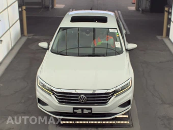 2020 Volkswagen Passat 2.0T SEL - miniatura 2