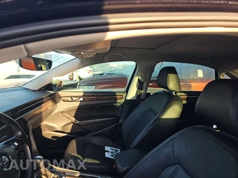 2020 Volkswagen Passat 2.0T SEL - miniatura 17