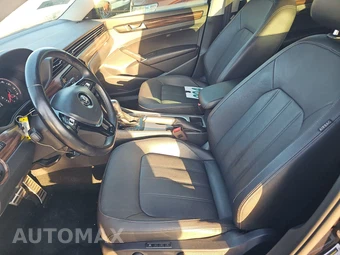 2020 Volkswagen Passat 2.0T SEL - miniatura 7