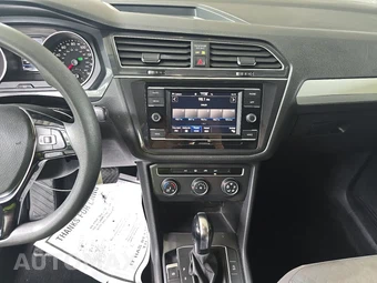 2020 Volkswagen Tiguan S - miniatura 11