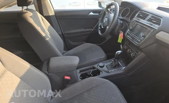 2020 Volkswagen Tiguan S – miniatura 8