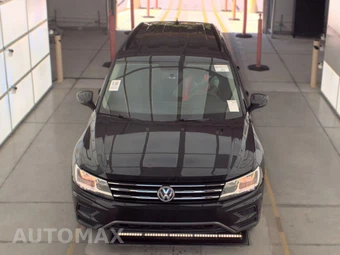 2020 Volkswagen Tiguan S – miniatura 2