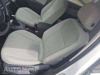 2020 Volkswagen Tiguan S – miniatura 7
