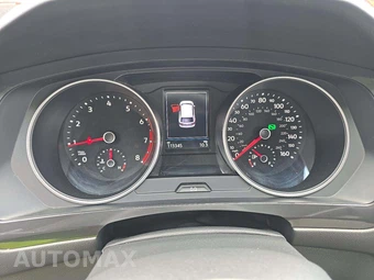 2020 Volkswagen Tiguan S - miniatura 9