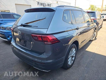 2020 Volkswagen Tiguan S – miniatura 3