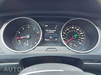 2020 Volkswagen Tiguan S – miniatura 8