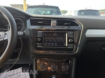 2020 Volkswagen Tiguan S - miniatura 11
