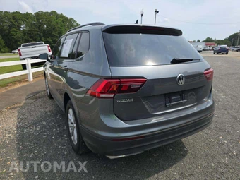 2020 Volkswagen Tiguan S – miniatura 2