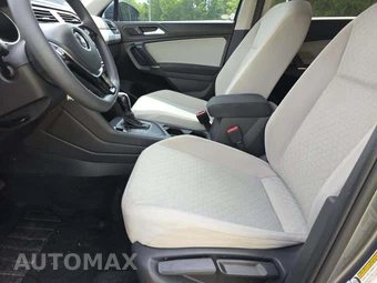 2020 Volkswagen Tiguan S – miniatura 6