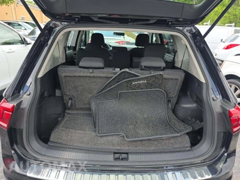 2020 Volkswagen Tiguan S - miniatura 15