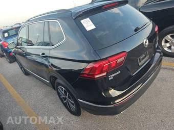 2020 Volkswagen Tiguan SE – miniatura 6