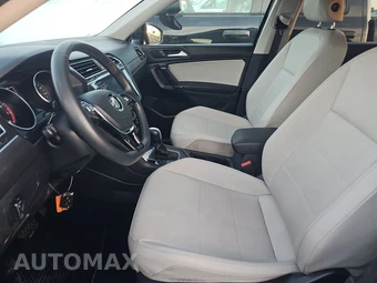 2020 Volkswagen Tiguan SE – miniatura 7
