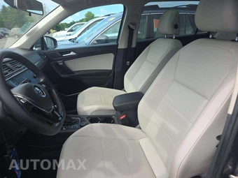 2020 Volkswagen Tiguan SE – miniatura 6