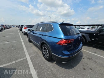 2020 Volkswagen Tiguan SE – miniatura 6