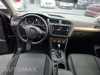 2020 Volkswagen Tiguan SE - miniatura 10