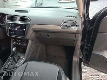 2020 Volkswagen Tiguan SE - miniatura 19